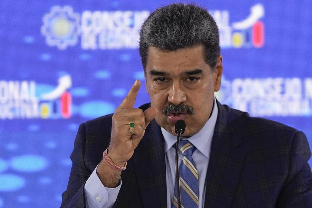 EEUU «incuba un conflicto militar» en zona se disputan Venezuela y Guyana, dice Maduro