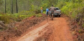 Senadores y obispo piden a construir carretera de Sabaneta