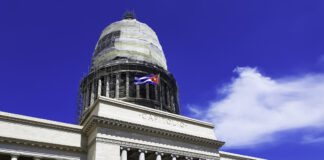 EEUU refuerza el bloqueo contra Cuba ahora con aranceles a países que le vendan petróleo