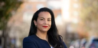 Dominicana Analilia Mejía lanza su candidatura para el Congreso de Estados Unidos