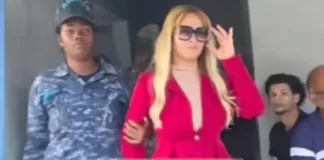 Falsa abogada es requerida por la justicia en Santo Domingo Oeste por presunta estafa y extorsión millonaria