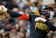 Cruz pega jonrón de 2 carreras, Chandler lanza 6 innings y Piratas vencen Rays