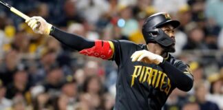 Cruz pega jonrón de 2 carreras, Chandler lanza 6 innings y Piratas vencen Rays