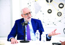 “Aquí no habrá Serie del Caribe sin nuevo estadio”, advierte Vitelio Mejía