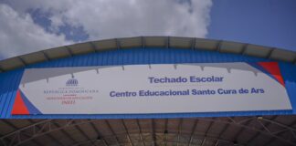 INEFI entregan polideportivo techado en el Centro Educativo Santo Cura de Ars