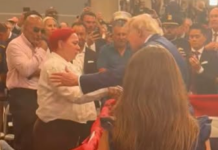 Trump abraza dominicana cuyo niño fue asesinado en El Bronx