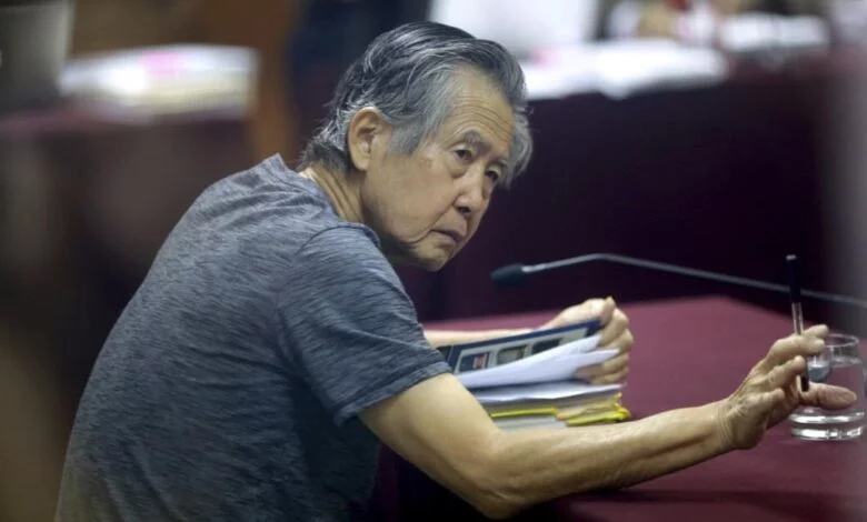 El Constitucional de Perú dice Fujimori debe ser excarcelado de inmediato.
