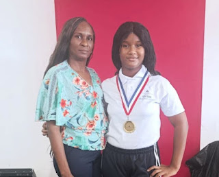 Estudiante de Consuelo gana medalla de oro en olimpiada nacional