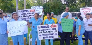 Enfermeras protestan por reivindicaciones laborales en hospitales del este