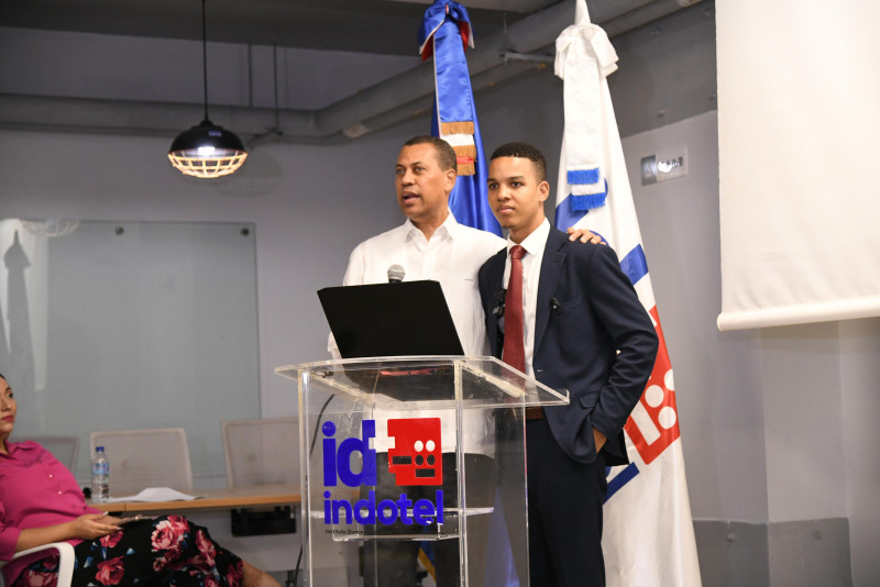 Lanzan «Ojo Cívico», para cuestionar, fiscalizar y dar seguimiento a la actividad política