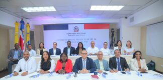 Comisión bicameral que estudia modificación de la Ley de Seguridad Social celebra vista pública