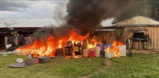 Fuerza Armada de Venezuela destruye un campamento de minería ilegal en el sur del país