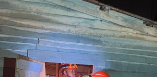 Varias familias desplazadas en SPM tras intensas lluvias