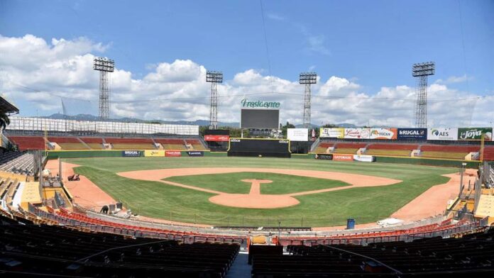 socios-de-aguilas-cibaenas-quieren-que-la-lidom-la-intervenga-c6345940-focus-0-0-896-504