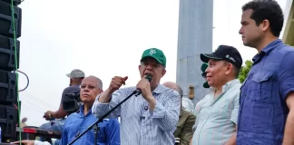 El País está quebrado, asegura expresidente Leonel Fernández