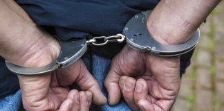 Arrestan en el AILA a un hombre vinculado a un alijo de 1,360 paquetes de cocaína