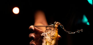 La bebida alcohólica y las fiestas navideñas, un peligro que acecha en cada botella