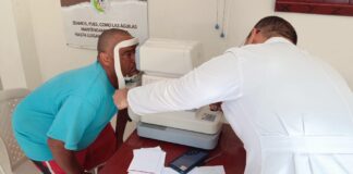 La Clínica Dr. Franklin Peña realizó un importante operativo médico este viernes en Batey Esperanza, sector Cristo Rey