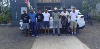 Detienen a canadiense trasladando a haitianos indocumentados en Santiago