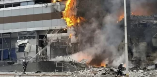 Bombardeo ruso en Odesa deja al menos dos muertos y decenas de heridos