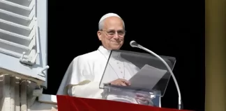 Papa León llama a apagar el celular y dedicar más tiempo a los necesitados en cuaresma