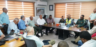 Digesett y transportistas de carga aunan esfuerzos para fortalecer seguridad vial en Boca Chica