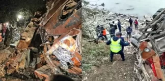 Por el momento 19 muertos en un accidente de autobús con turistas en Nepal