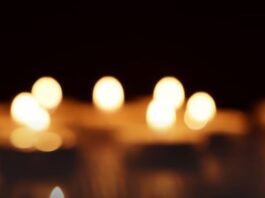 Encienden velas en Consuelo en reclamo de mejoras de la carretera y que se reduzcan los accidentes de transito