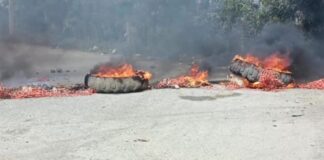Protestan con quema de neumáticos en Navarrete por falta de agua tras inauguración de acueducto