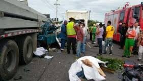 Trágico accidente de transito en la autovía del Este próximo a la comunidad H3 deja tres personas muertas