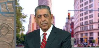 Espaillat invita a competencia de arte del congreso
