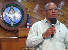 Iglesia Pentecostal de Jesucristo internacional reconoce trayectoria pastor Moisés Mota