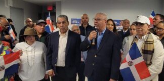 Adriano Espaillat recibe apoyo de políticos y líderes dominicanos