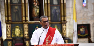 En sermón de las siete palabras resaltan altos precios de la gasolina y la canasta básica