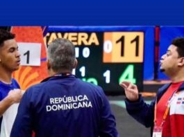 Un joven entrenador busca resurgir del bádminton en RD