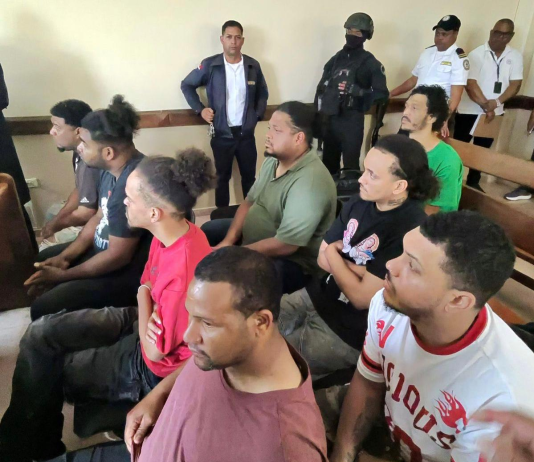 Dictan tres meses de prisión preventiva a motoristas atacaron conductor de camión en Santiago