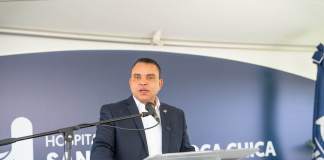 Director del SNS da primer palazo para la construcción del Hospital Pediátrico San Andrés en Boca Chica