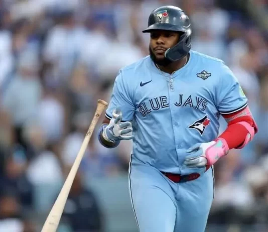 Guerrero Jr., y Soriano lideran bateo y pitcheo entre los dominicanos