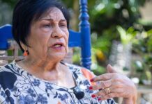 Ligia Amada Melo dice, “hay una división muy grande entre la escuela y el ministerio”