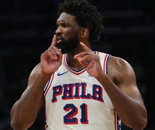 Joel Embiid sobresale y los Sixers eliminan a los Celtics