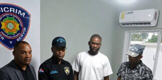 Se entrega alias “Toy”, en el municipio Quisqueya, en compañía de líderes religiosos