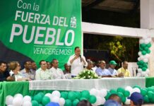 Radhamés Jiménez desata ola de juramentaciones masivas en SPM: profesionales, jóvenes y empresarios se suman a la Fuerza del Pueblo