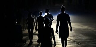 Cuba, 70% apagado, Gobierno admite la situación es crítica