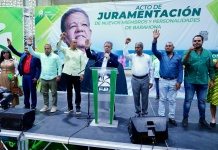 Expresidente Fernández juramenta nuevos miembros en Fuerza del Pueblo en Barahona