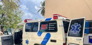 Entregan nueva ambulancia para fortalecer atención de emergencias en El Cedro, Miches