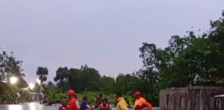 Dos personas son rescatadas con vida tras crecida del río Guayabito en Bayaguana