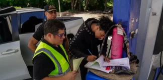 Cierran estación de combustibles en Montecristi por vender gasolina premium de baja calidad