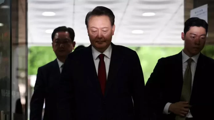 2025-12-15T022218Z-1561918469-RC2TIFA3MJC4-RTRMADP-3-SOUTHKOREA-POLITICS