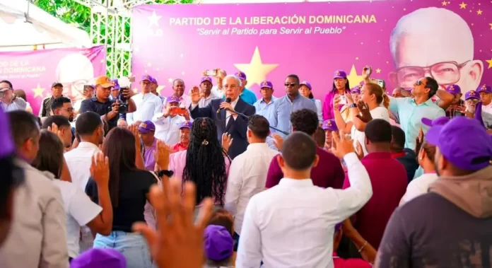 Danilo afirma reforma fiscal encarecerá más la vida de la población