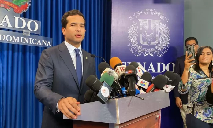 Omar Fernández apoya eliminar anticipos y advierte sobre pymes